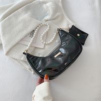 New Fashion Pearl Bow Solid Color Underarm Women's Pleated Shoulder Messenger Bag sku image 1