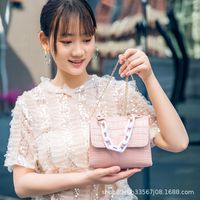 Fashion Crocodile Pattern Handbag Women Solid Color Small Square Bag main image 4