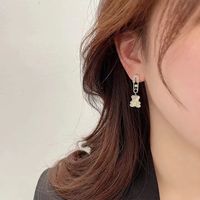 New Fashion Simple Pin Bear Pearl Inlaid Zircon Alloy Earrings main image 2