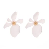 Simple Personality Three-dimensional Flower Earrings sku image 3