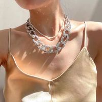 Thick Chain Rhinestone-studded Hollow Short Necklace main image 1