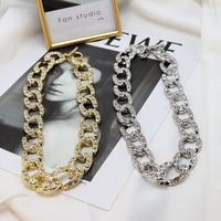 Thick Chain Rhinestone-studded Hollow Short Necklace main image 2