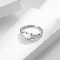 Fashion Simple Heart Shaped Women's Stainless Steel Ring main image 5