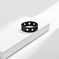 Mode Einfache Kette Männer Und Frauen Medium Titan Stahl Ring main image 2