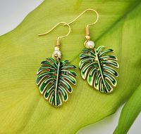 Fashion Bohemian Style Green Coconut Leaf 18k Gold-plated Pearl Pendant Earrings main image 3