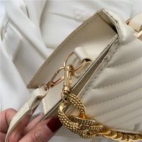 Fashion Simple Solid Color Diamond Small Chain Crossbody Shoulder Bag 19*13*6.5cm main image 6