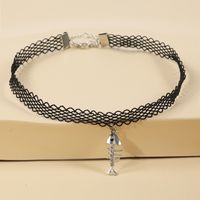 Korean Style Simple Niche Hollow Lace Fishbone Necklace main image 4