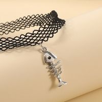 Korean Style Simple Niche Hollow Lace Fishbone Necklace main image 6