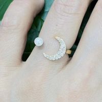 Moon Personality Crescent Pearl Inlaid Zircon Ring main image 3