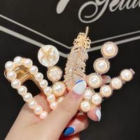 Fashion New Hairclip Decoration Retro Women's Pearl Bang Clip main image 2