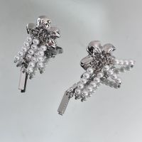 Fashion Retro Baroque Pearl Tassel Dried Small Flower Non-piercing Ear Hooks Women sku image 2