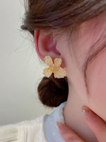 Sterling Silver Needle Crystal Petal Rhinestone Flowers Ear Stud main image 5