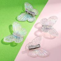 Women's Cute Simple Style Butterfly Transparent Synthetic Resin Hair Accessories Polishing No Inlaid Hair Clip 1 Set main image 3