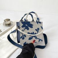 Fashion Retro Handbags Female 2022 Spring New Casual Jacquard Small Pearl Square Bag main image 1
