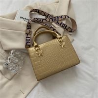 Simple New Summer Fashionable One-shoulder Crossbody Women's Portable Small Square Bag sku image 6