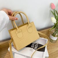 Women's New Simple Solid Color Shoulder Messenger Small Square Bag main image 1