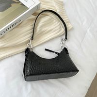 Women's New Fashion Retro Shoulder  Solid Color Simple Baguette Bag sku image 3