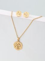 Fashion Simple Flower Core 18k Gold Plating Stainless Steel Necklace Earring Suit main image 3