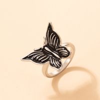 Fashion Black Oil Dripping Butterfly Geometric Animal Alloy Ring main image 1