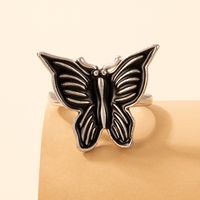 Fashion Black Oil Dripping Butterfly Geometric Animal Alloy Ring main image 2