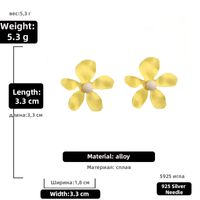 Nihaojewelry Simple Petal Flower Earrings Wholesale Jewelry sku image 3