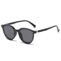2022 New Fashion Cat Eye Men's And Women's Sun-resistant Sunglasses main image 5
