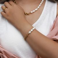 Fashion Geometric Stainless Steel Plating Artificial Pearls Gold Plated Necklace main image 8