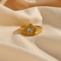 Retro Fashion Ornament Inlaid Zirconium Heart-shaped Small Flower Stainless Steel Ring main image 6