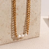 Fashion Geometric Stainless Steel Plating Artificial Pearls Gold Plated Necklace main image 2