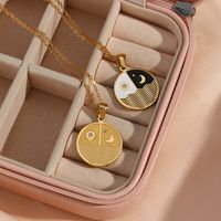 Fashion Round Sun Moon Plated 18k Gold Stainless Steel Necklace main image 1