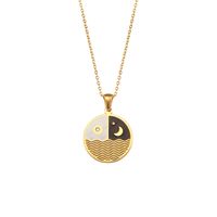Mode Runde Sonne Mond Überzogene 18k Gold Edelstahl Halskette main image 4