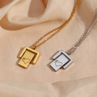 Fashion Plated 18k Gold Heart-shaped Zircon Rectangular Flip Stainless Steel Necklace main image 4