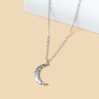 Fashion Simple Crescent Shape Pendant Clavicle Chain Necklace  Female main image 4