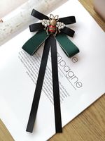 Style Britannique Noir Ruban Abeille Noeud Papillon Femelle Collier Décoratif Bowknot Accessoires De Mode Noeud Papillon Broche Corsage sku image 2