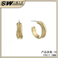 Retro Alloy C-shaped Twisted Irregular Geometric Stud Earrings Wholesale sku image 4