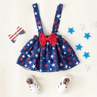 Cute Children's New Girls' Star Printed Bow Suspender Skirt Three-piece Set main image 5