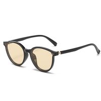 2022 New Fashion Cat Eye Men's And Women's Sun-resistant Sunglasses sku image 2