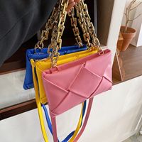 Summer 2022 Fashion Alloy Chain Candy Color Portable Messenger Bag main image 3