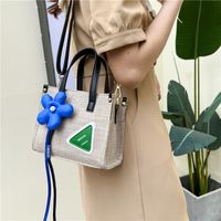 2022 New Summer Flower Triangle Large Capacity Crossbody Tote Bag sku image 3