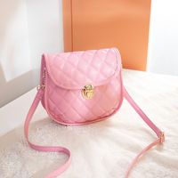 New Style Simple Rhombus Embroidery Thread Messenger Solid Color Small Bag main image 2