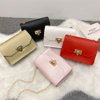 Simple New Style Solid Color Messenger Chain Small Square Bag main image 1