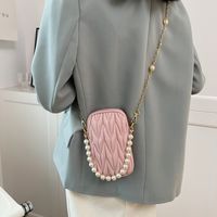 2022 Summer New Fashion Pearl Chain Embroidered Crossbody Shoulder Mobile Phone Bag sku image 4