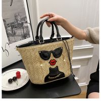 2022 Summer New Cartoon Figure Shoulder Straw Handbag sku image 1