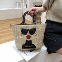 2022 Summer New Cartoon Figure Shoulder Straw Handbag main image 1