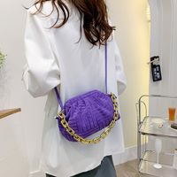 New Clipped Button Thick Chain Crossbody Shoulder Pleated Cloud Bag sku image 2