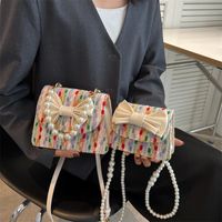 2022 Summer New Bow Pearl Chain Messenger Small Square Bag main image 2