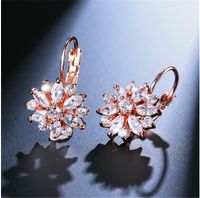 Fashion Simple Geometric Chrysanthemum Inlaid Diamond Alloy Ear Clip Earrings main image 3
