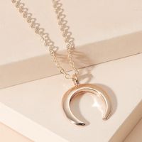 Fashion Simple Gold Plated New Moon Pendant Alloy Necklace Wholesale main image 4