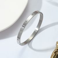 Fashion Simple Polished O-shaped Stainless Steel Rhinestone Inlaid Bracelet main image 3