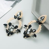 Retro Style Creative Alloy Diamond Glass Drill Rhinestone Flower Earrings main image 4